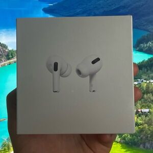 Apple AirPods Pro with MagSafe